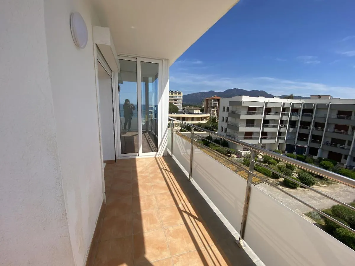 Ibr-Miramar 25 Apartment Roses