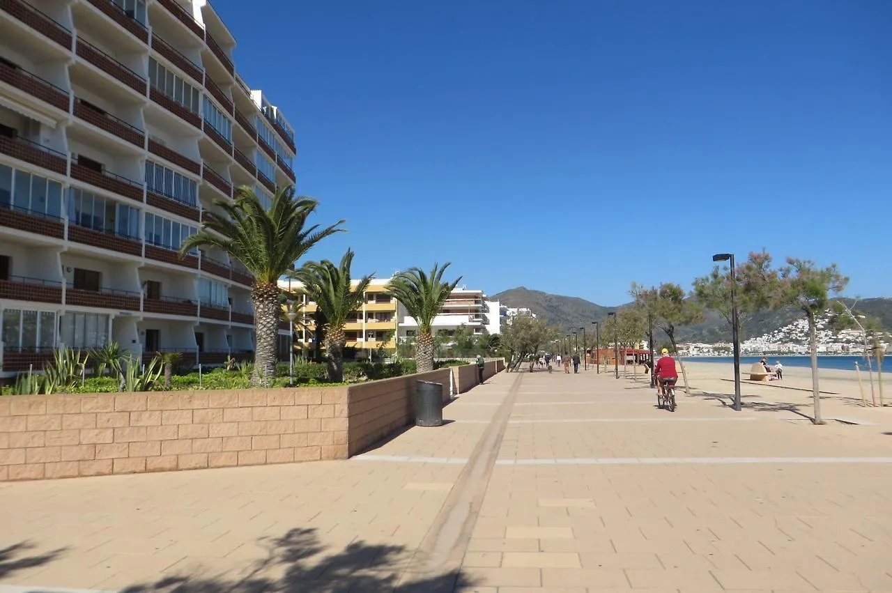 Ibr-Miramar 25 Apartment Roses Spain