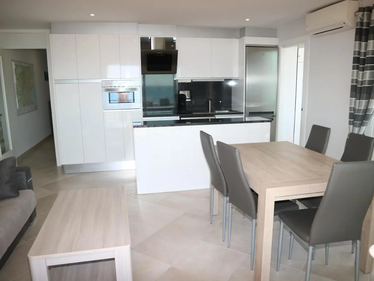 Ibr-Miramar 25 Apartment Roses Spain